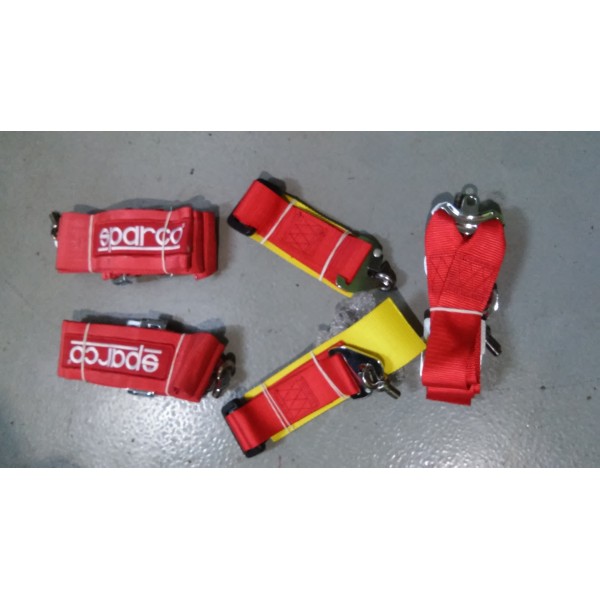 Ζώνη ασφαλείας 4 σημείων